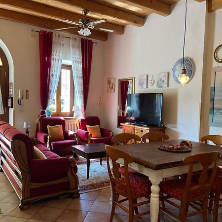 Casa Luisa Apartment บาร์โดลิโน ภายนอก รูปภาพ